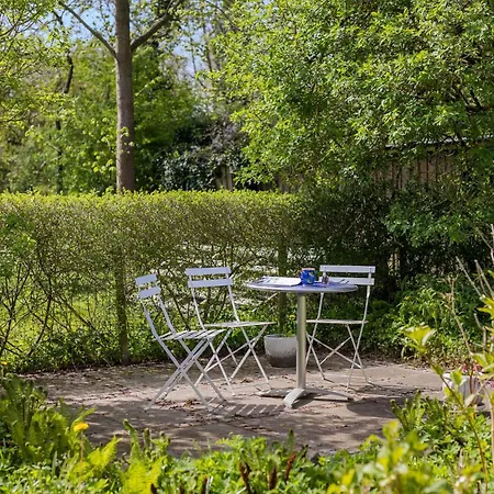 3 Bedroom Lovely In Feriehus *